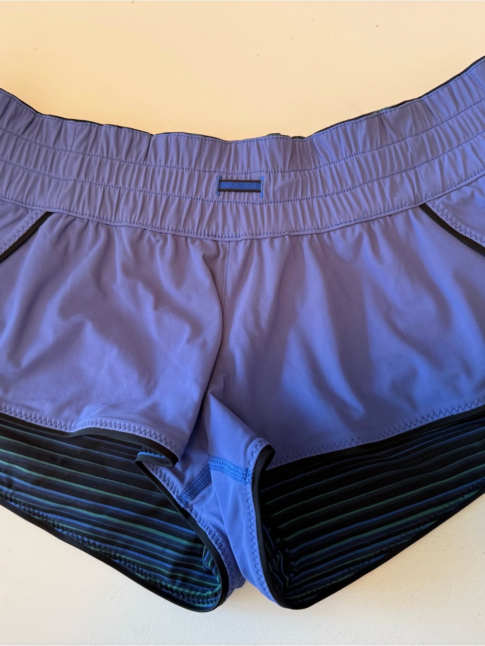 lululemon athletic Reversible Running Shorts Sz 4